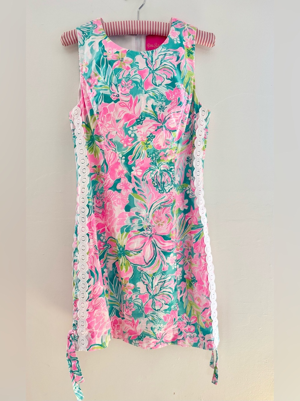 Lilly shift dress